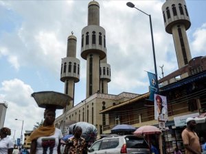 Nigerian Shia reject deaths probe until leader is freed