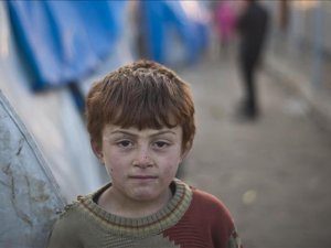 250,000 Syrian children living under siege, report says