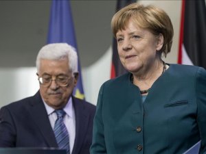 Merkel criticizes Israel’s settlement policy