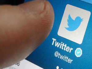 Twitter Türkiye için yapmadığını Fransa için yaptı