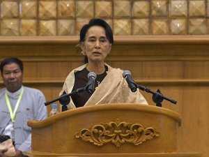 Suu Kyi: Development key to stabilizing Rakhine State