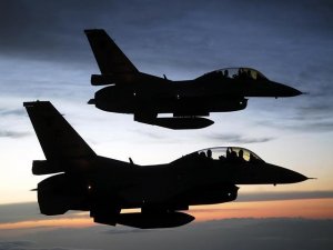 Turkish jets hit PKK targets in Iraq's north, SE Turkey