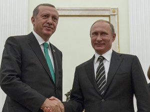 Erdogan, Putin discuss bilateral relations over phone