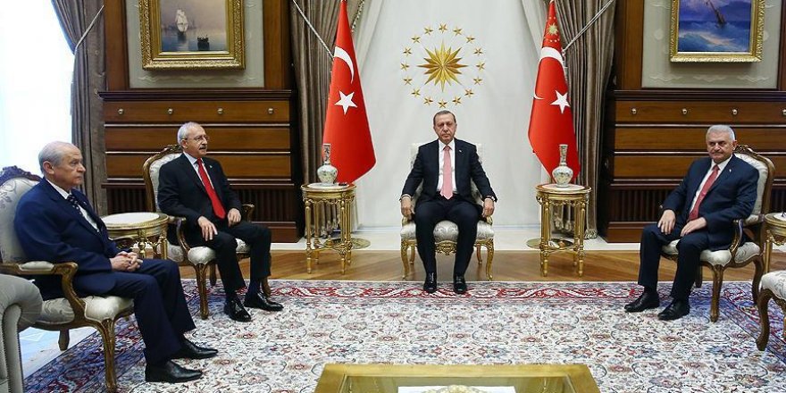 Erdogan invites party leaders to huge anti-coup rally