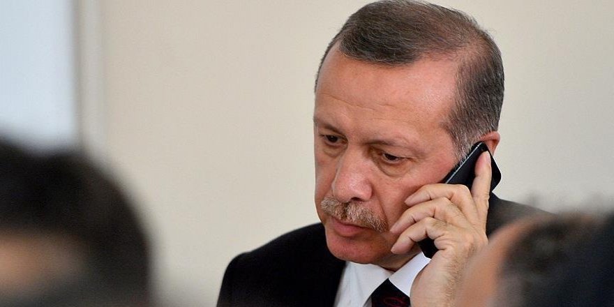 Erdogan calls Putin over shooting of Russian envoy