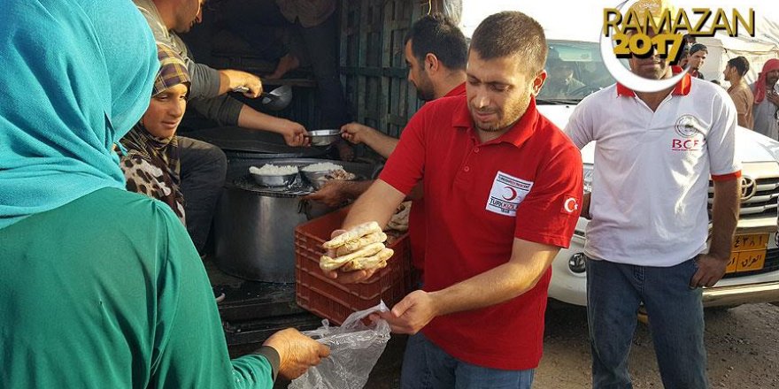 Türk Kızılayı'ndan Irak'taki 6 bin kişiye iftar ve sahur ziyafeti