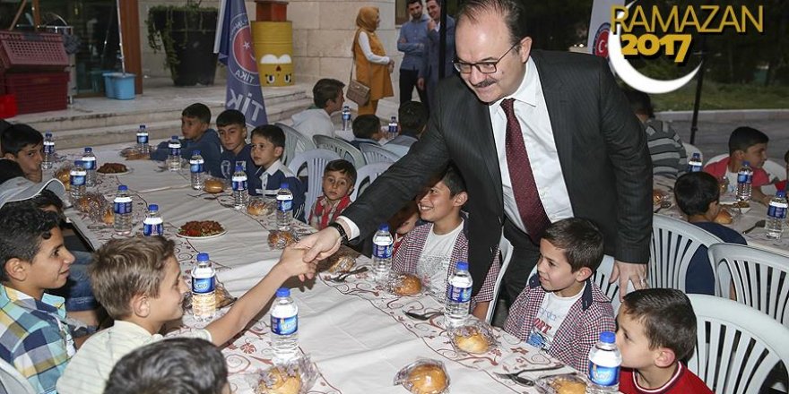 TİKA Ankara'daki yetim çocuklara iftar verdi