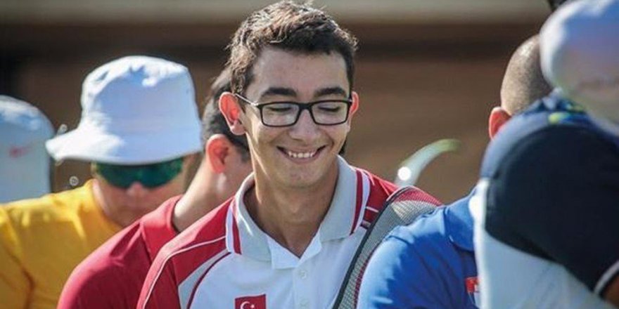 Mete Gazoz, Meksika'da 2021 yılının sporcusu seçildi