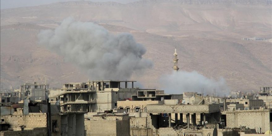 Assad regime hits Damascus suburb, kills 12 civilians