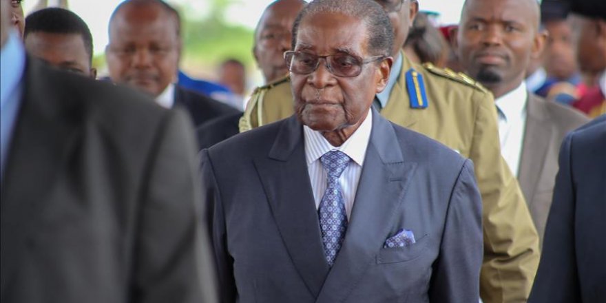 Zimbabwe: Ruling party agrees to expel President Mugabe