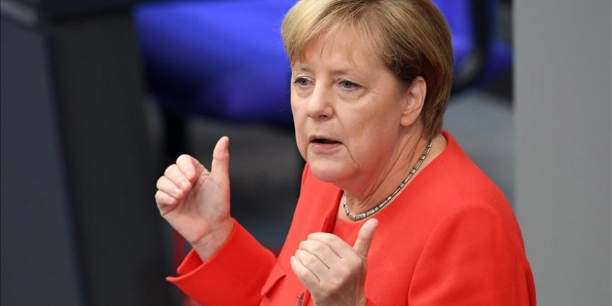 Merkel regrette l'échec des négociations gouvernementales