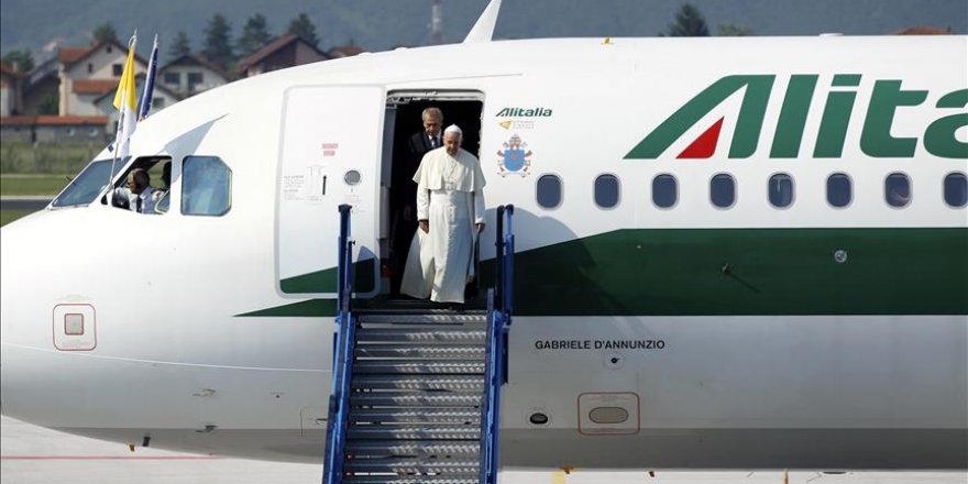 Pope arrives in Myanmar on first papal visit