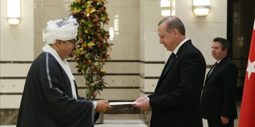 Gambian, Sudanese envoys present credentials to Erdogan