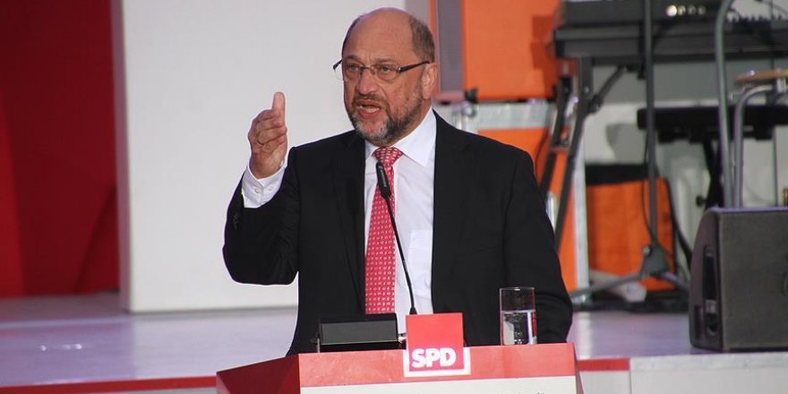 Germany's SPD: No decision on entering coalition talks