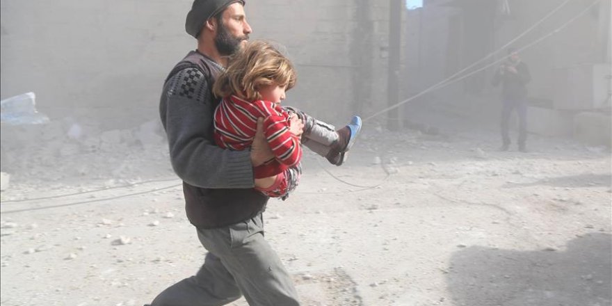 Assad regime airstrikes kill 20 civilians in E. Ghouta