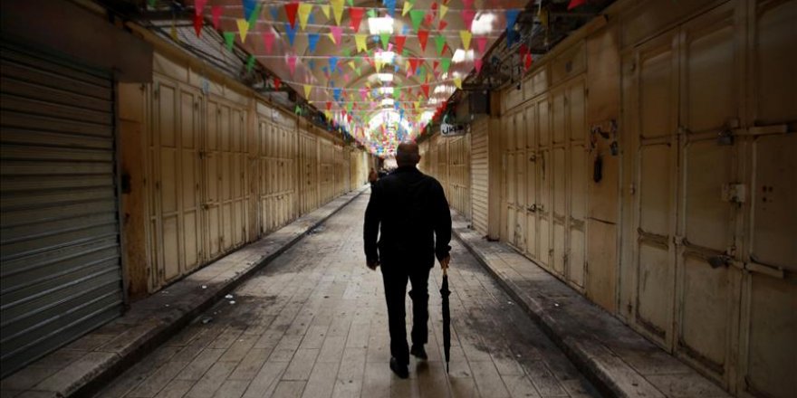 East Jerusalem businesses closed as Palestinians strike