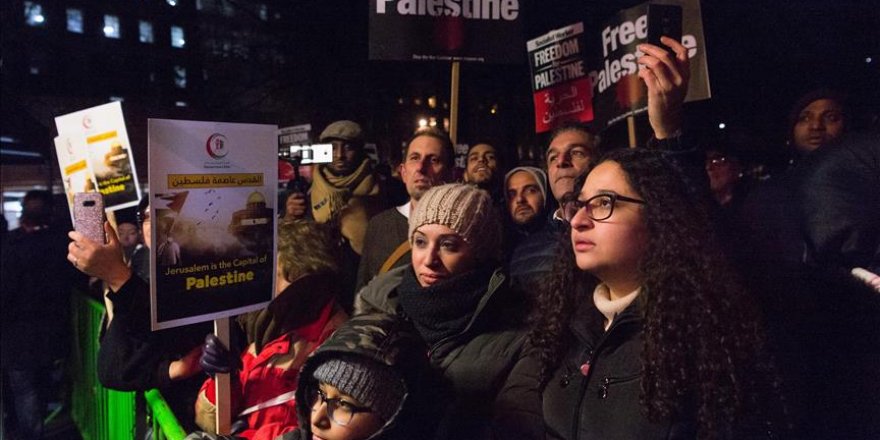 Trump's Jerusalem move protested across UK