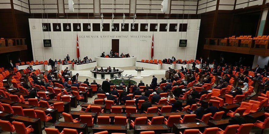 Turkish lawmakers to begin debating 2018 budget