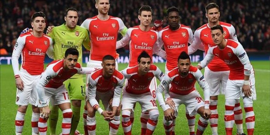 Foot/Angleterre: Arsenal et Manchester City en demi-finales de la League Cup