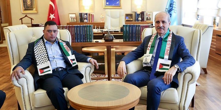 Turkish ministers receive Down syndrome Palestinian