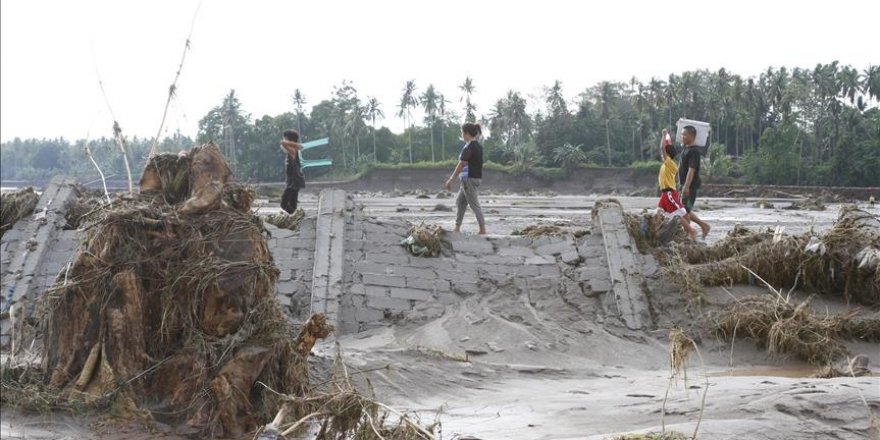 Philippines: Deaths from typhoon Vinta more than 200