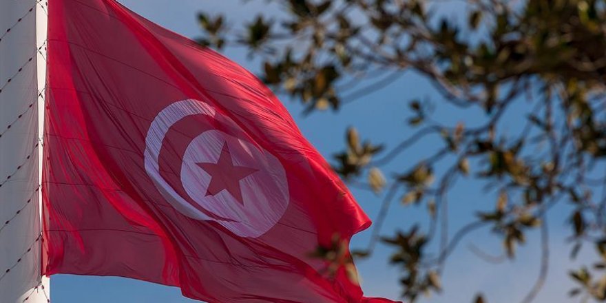 Manifestation de protestation devant l’ambassade des EAU à Tunis