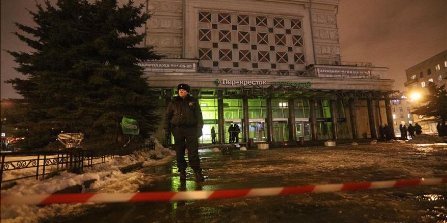 Putin calls St. Petersburg blast a 'terror attack'