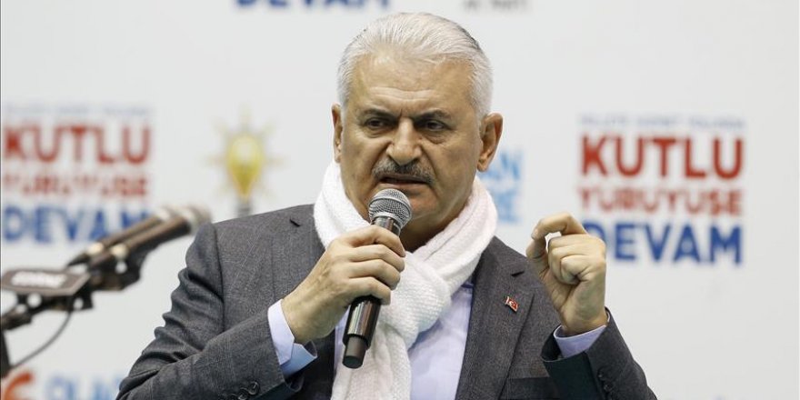 Turkish PM hails resumption of US-Turkey visa services