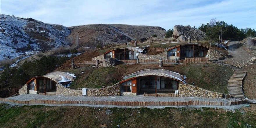 Turquie/Sivas: Le grand succès des « maisons de Hobbit »