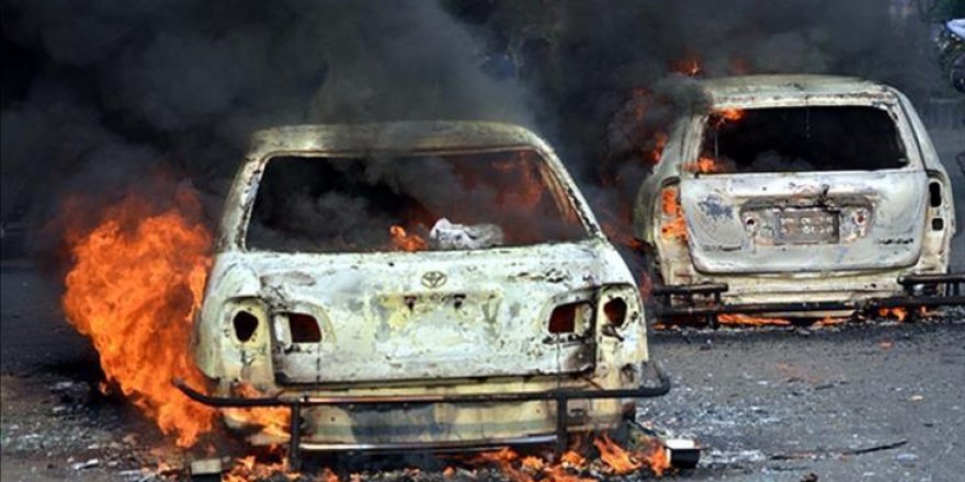 UK: Fire destroys more than 1,000 cars in Liverpool