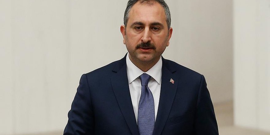 Turkish minister criticizes US verdict in banker case