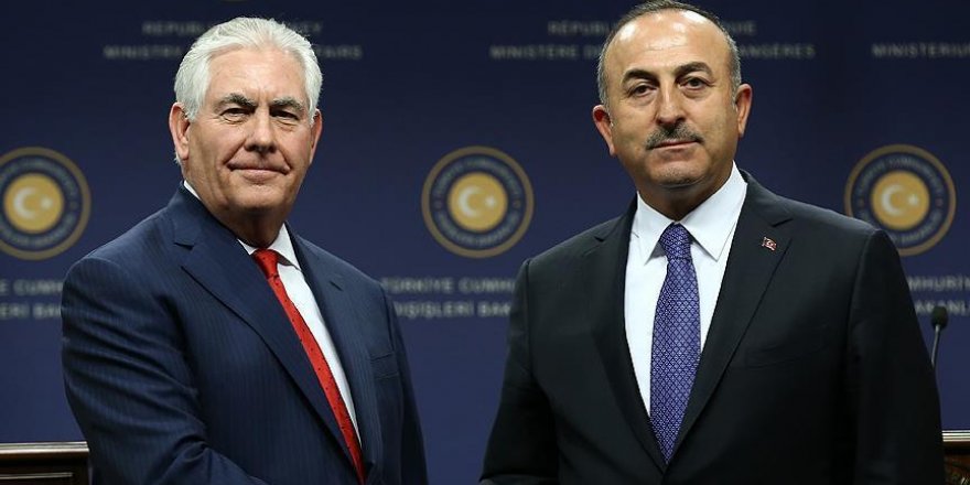 Turkish foreign minister talks to US counterpart