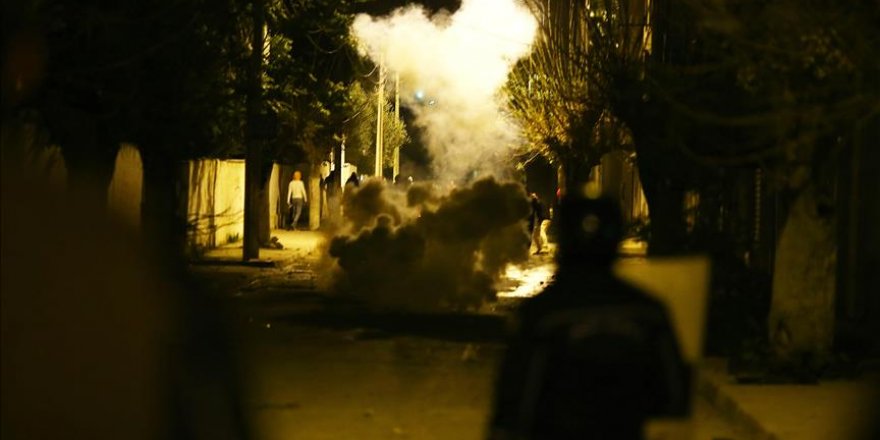 Tunisie : les manifestations nocturnes marquent le pas