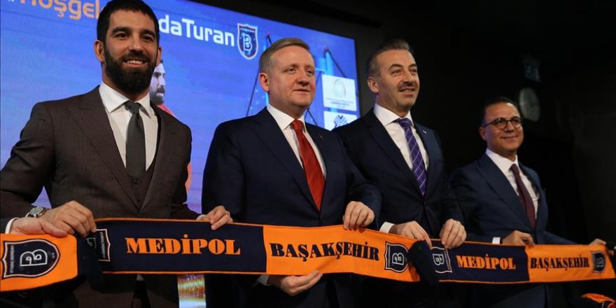 Football: Arda Turan signs with Medipol Basaksehir