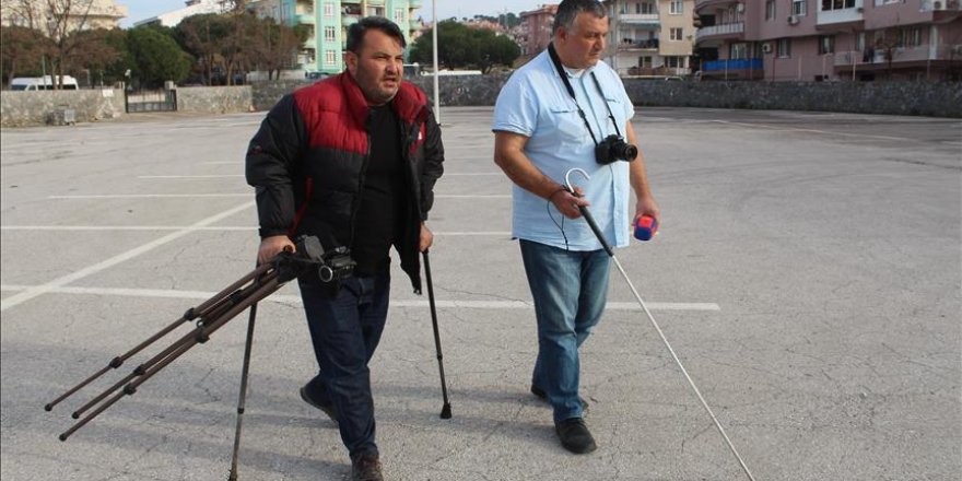 Turquie : Journalistes malgré leur handicap