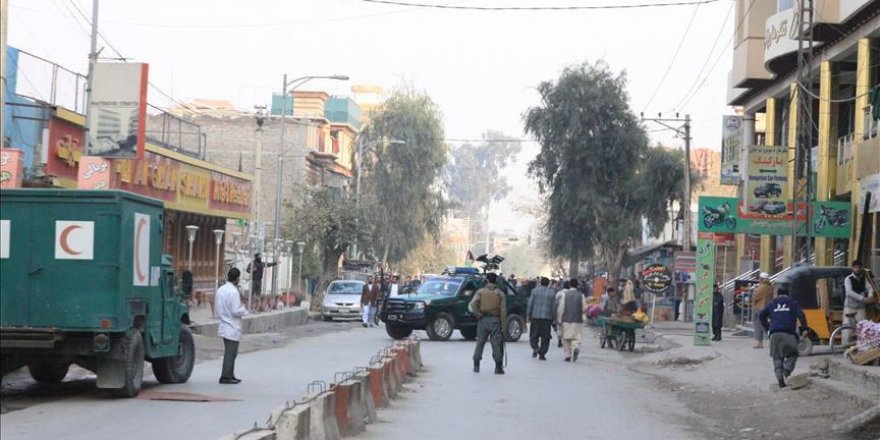 Afghanistan: 11 blessés dans une attaque armée contre un bureau de Save the Children )