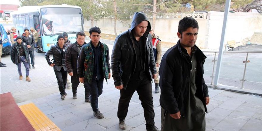 Over 280 undocumented migrants held in Turkey