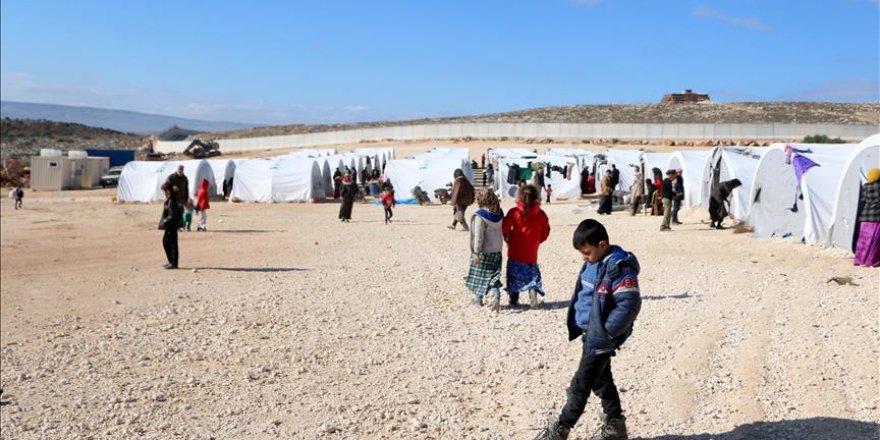 Coordonnateur des secours à Idleb: 700 000 personnes déplacées dans 400 camps