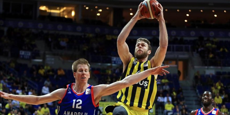 Basket / Turquie – 17ème j. : Fenerbahçe corrige l’Anadolu Efes (100-74)