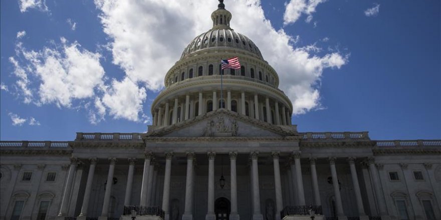 US House passes budget bill to end government shutdown