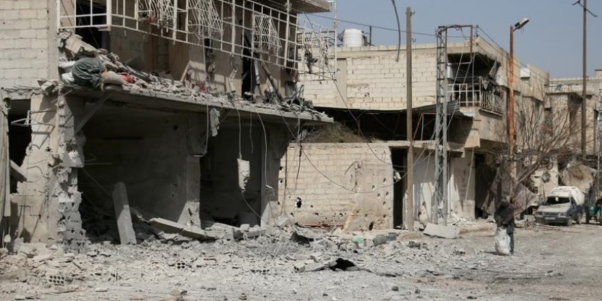 Syrian regime airstrikes kill 10 civilians