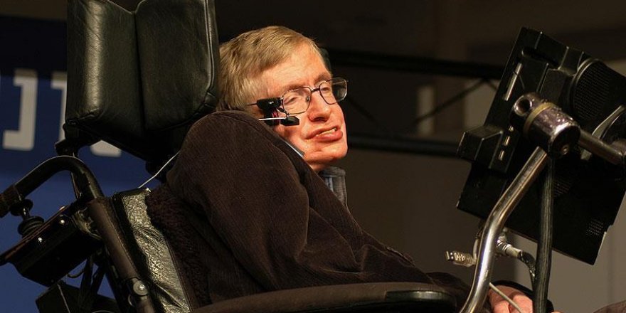 Décès du célèbre astrophysicien britannique Stephen Hawking