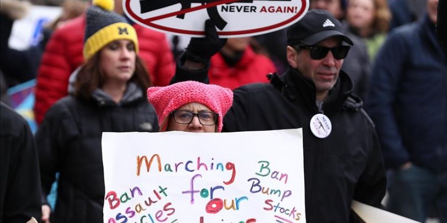 Thousands urge gun control across US and Canada