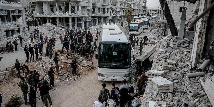 12th convoy departs E. Ghouta amid evacuation deal