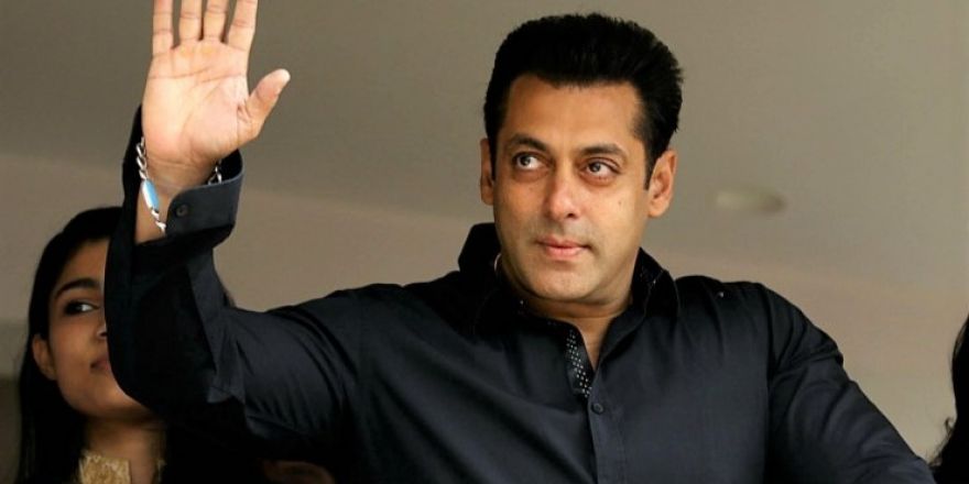 Bollywood’un ‘Padişah’ lakaplı aktörü Salman Khan’a 2 sene hapis ceza