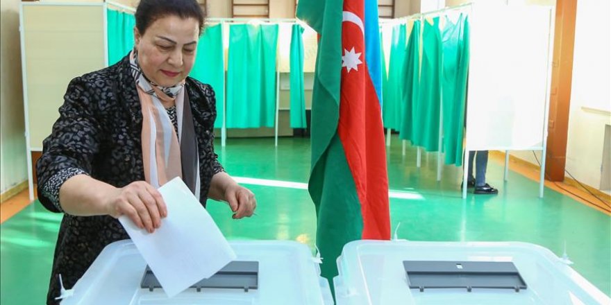 Azerbaijan begins voting in presidential election