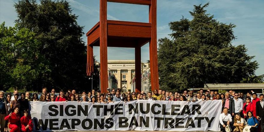 Anti-nuke demonstration held outside UN Geneva office