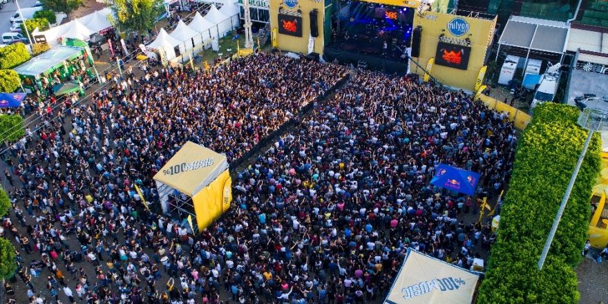 Çukurova Rock Festivali 80 bin müzikseveri ağırladı