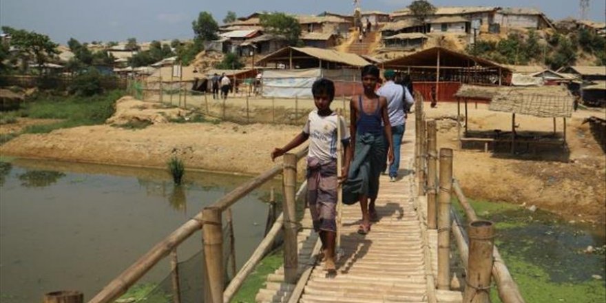 UN chief hears out Rohingya refugees in Bangladesh