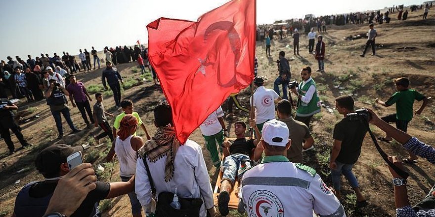 Gaza : Un Palestinien blessé par l'armée israélienne après avoir hissé le drapeau turc